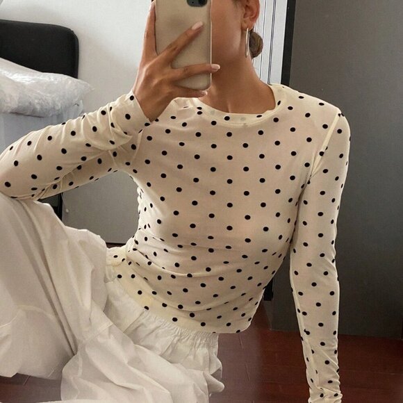 Beige Casual Women's Polka Dot Slim Fit Round Neck Long Sleeve Top - Picture 6 of 9